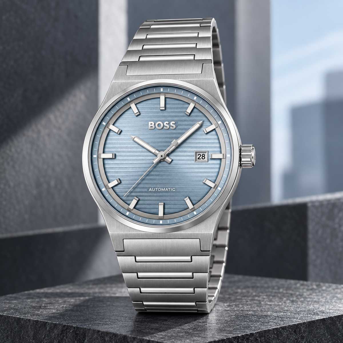 BOSS Candor Automatic 1514118 02 studio hero