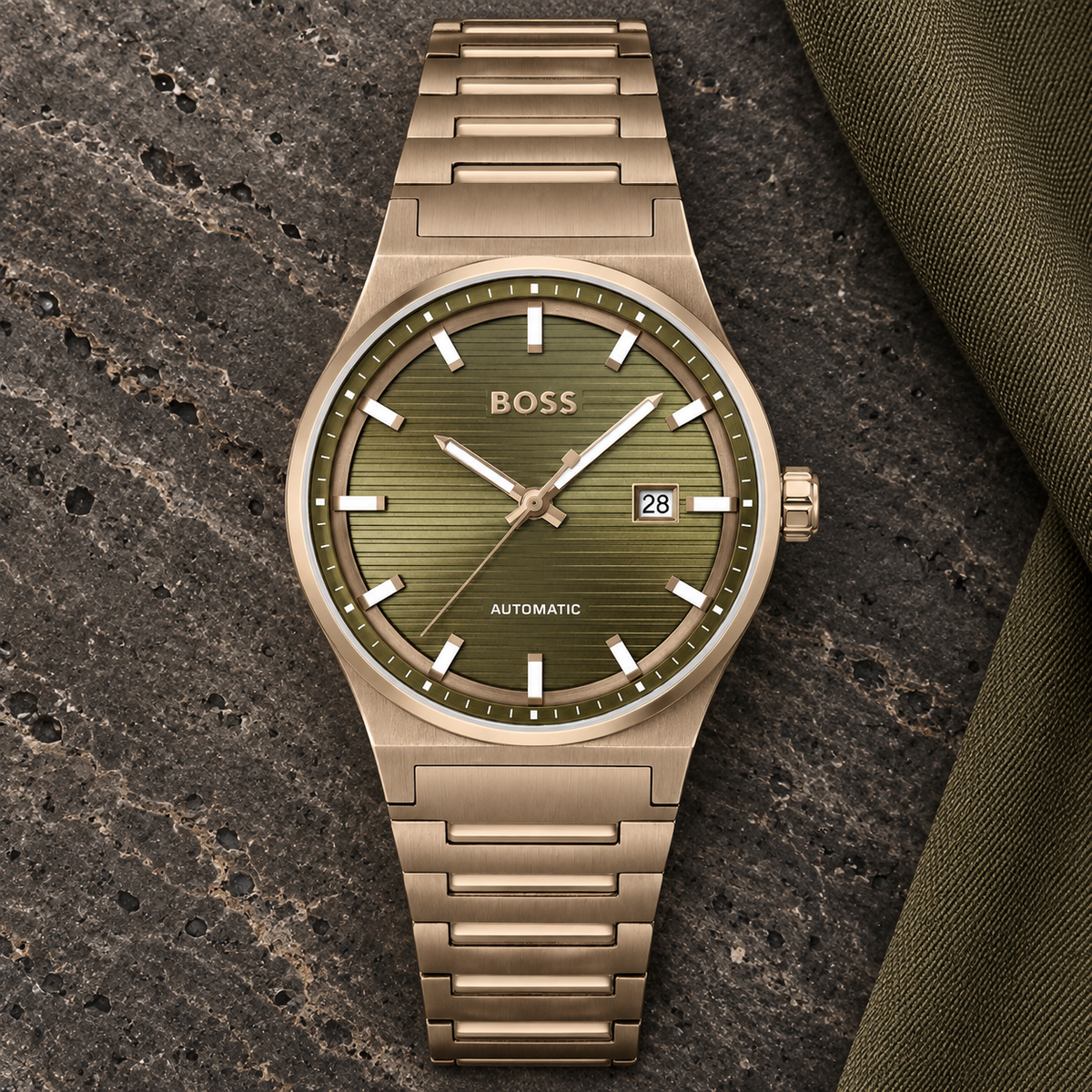 BOSS Candor 1514184 beige-gold steel watch flat lay