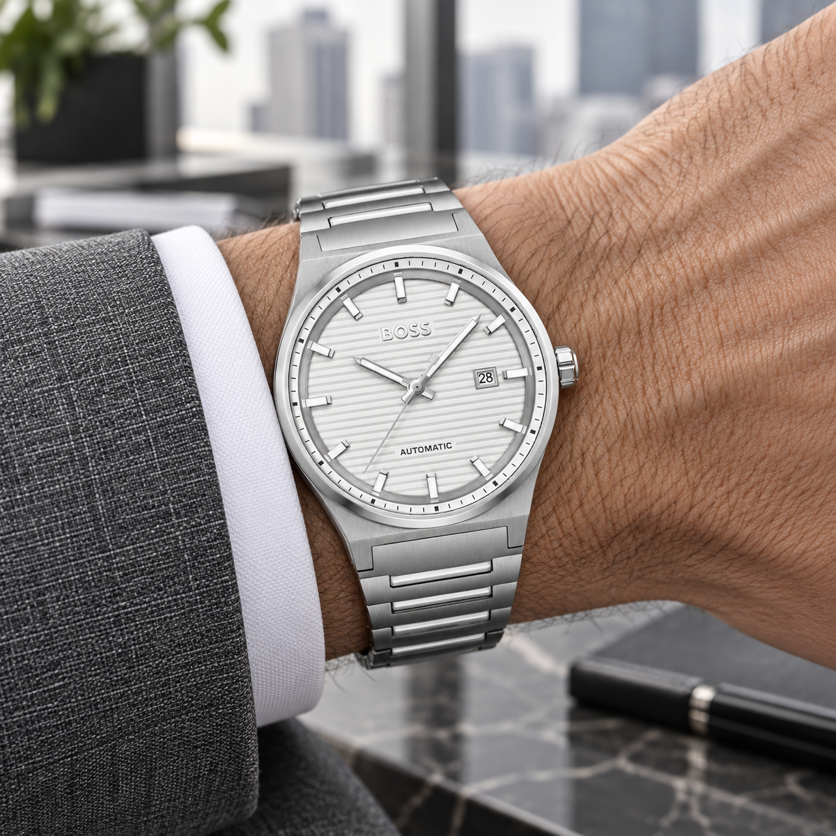 BOSS Candor Automatic 1514186 01 wrist