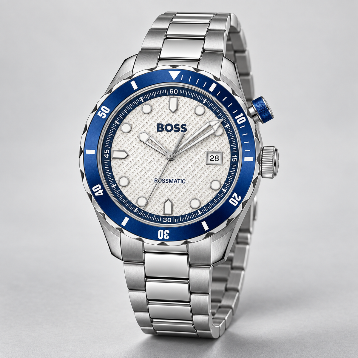 BOSS Bossmatic 1514212 05 three quarter