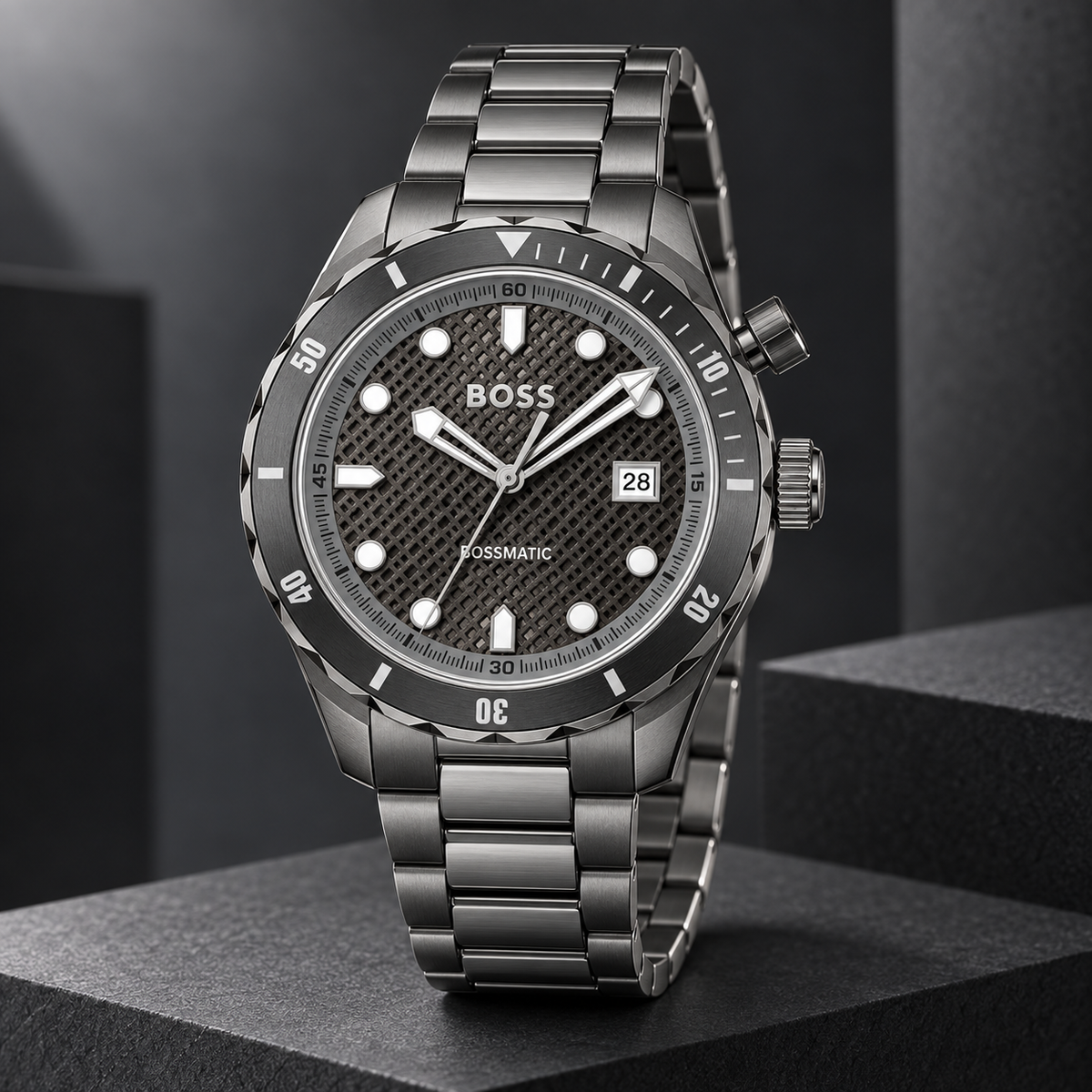 BOSS Bossmatic 1514213 anthracite kinetic watch studio hero