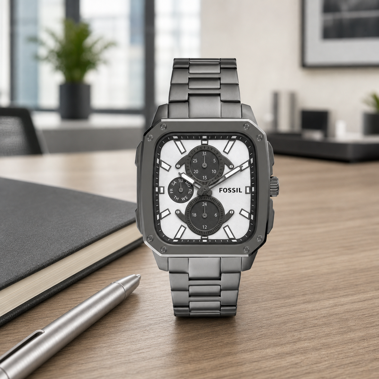 Fossil BQ2657 watch - executive desk view