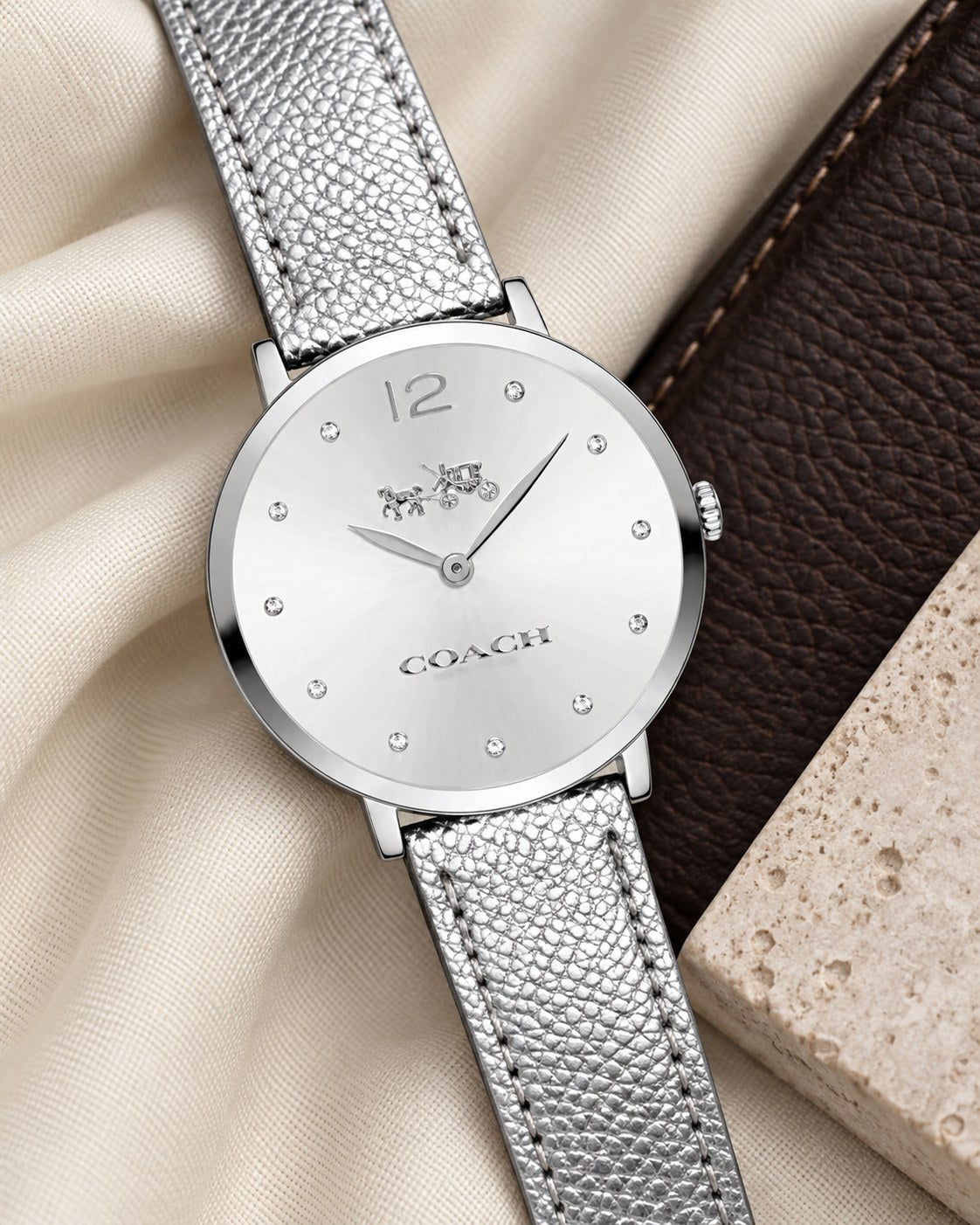 Coach watch 14502685 product view 4