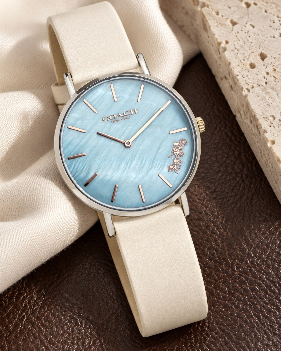 Coach watch 14503190 product view 4