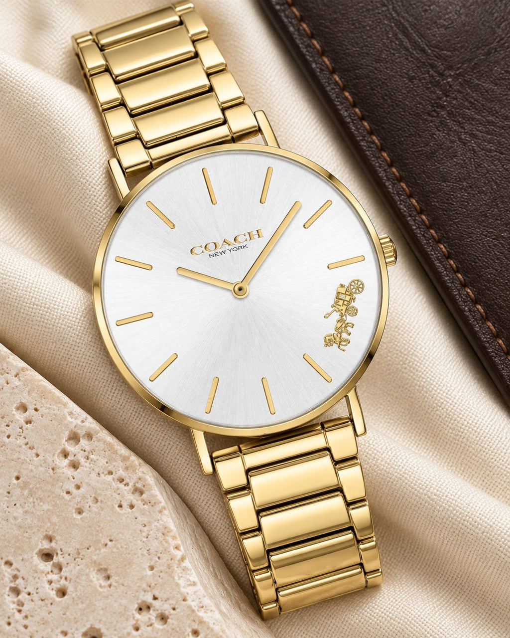 Coach watch 14503345 product view 4