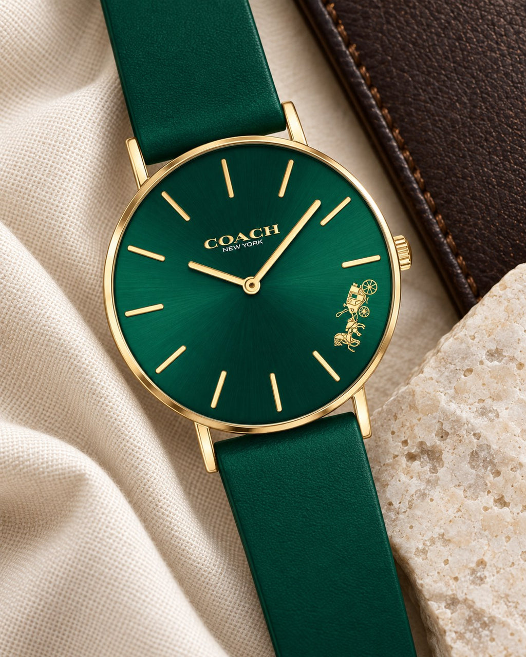 Coach watch 14503383 product view 4