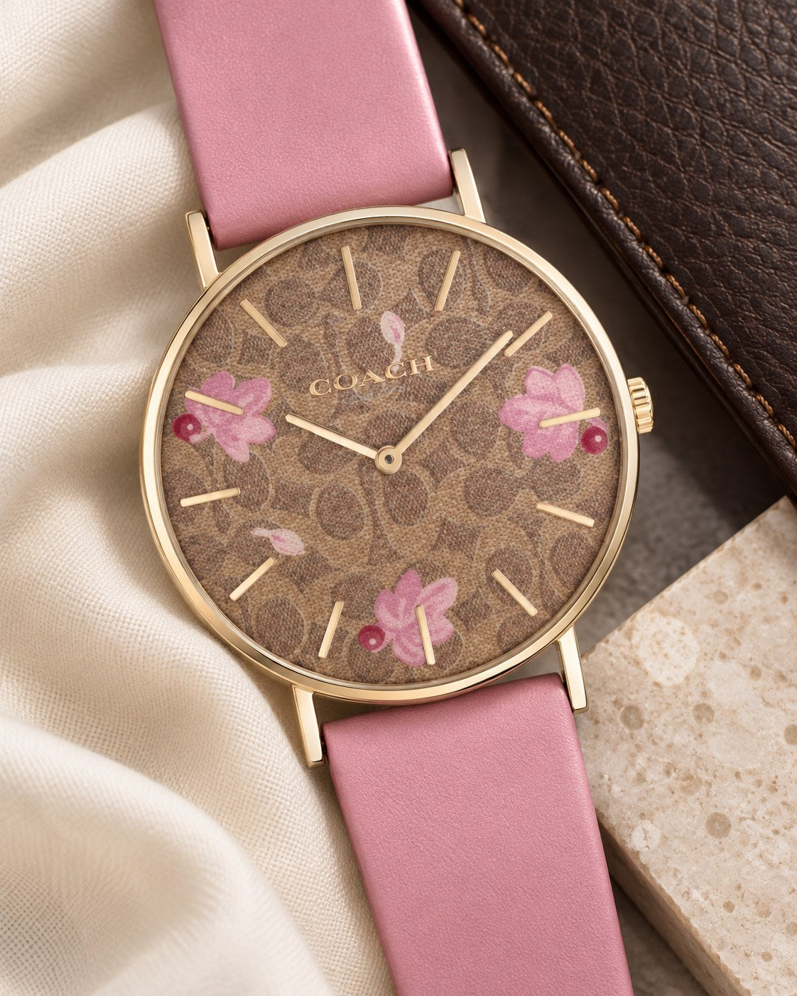 Coach watch 14503442 product view 4