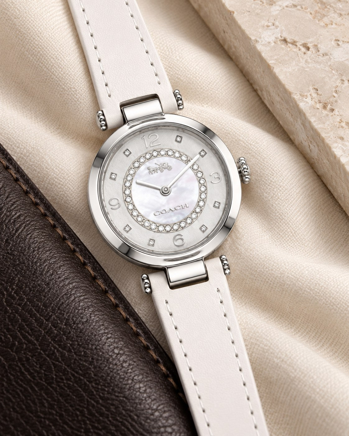 Coach watch 14503893 product view 4