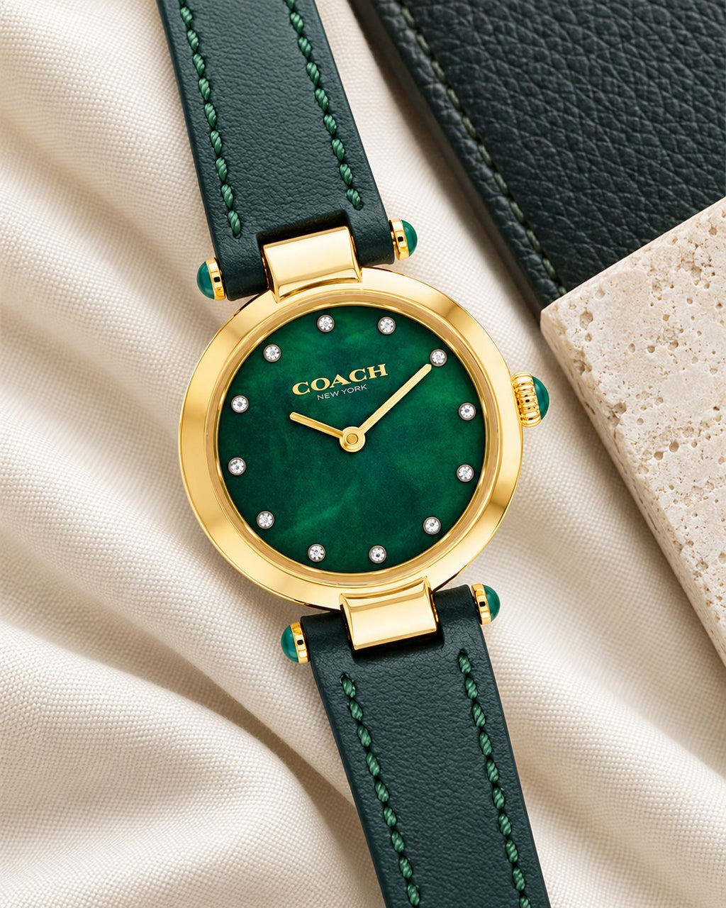 Coach watch 14503951 product view 4