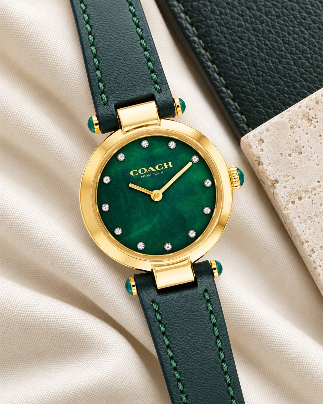 Coach watch 14503951 product view 4