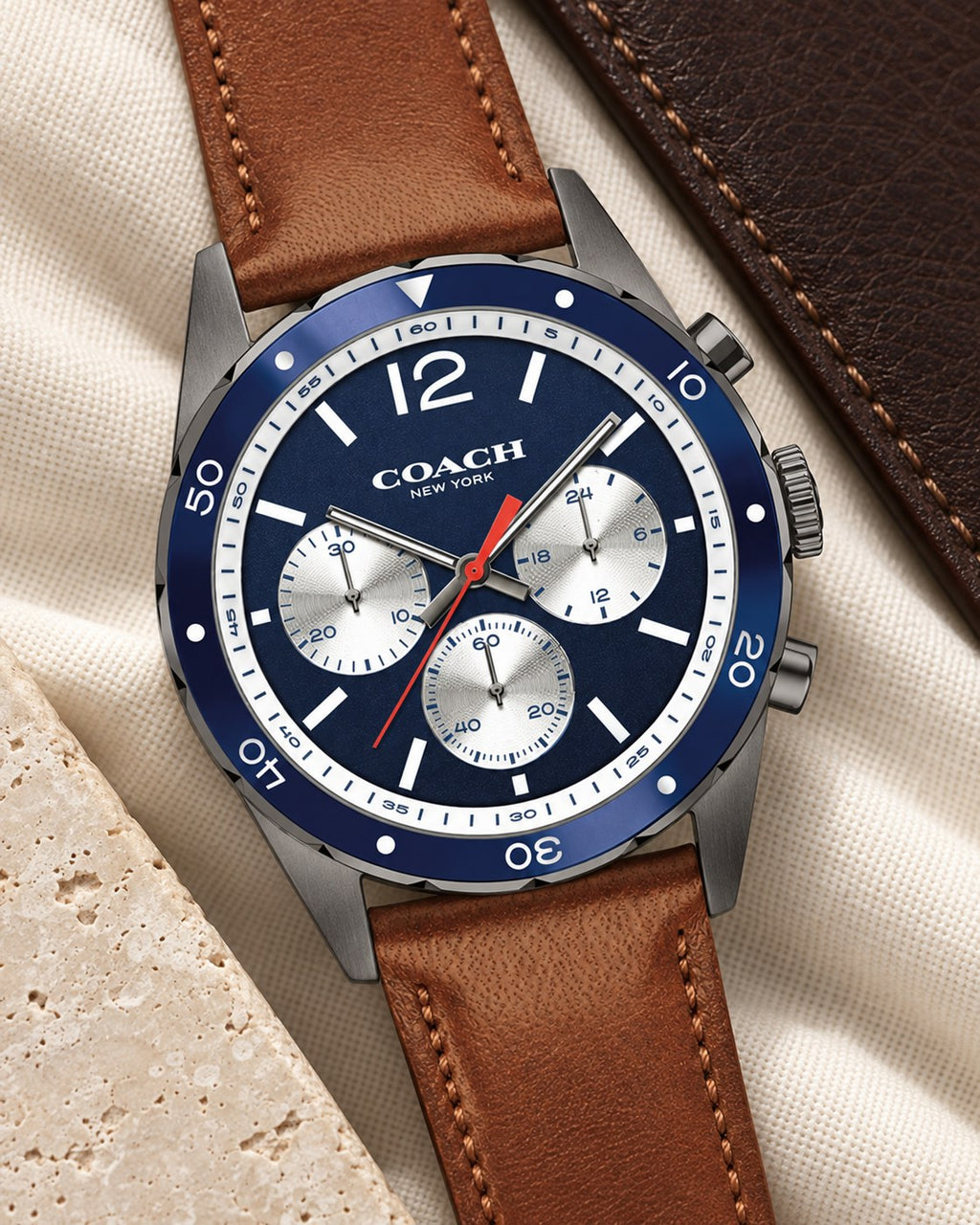 Coach watch 14602134 product view 4