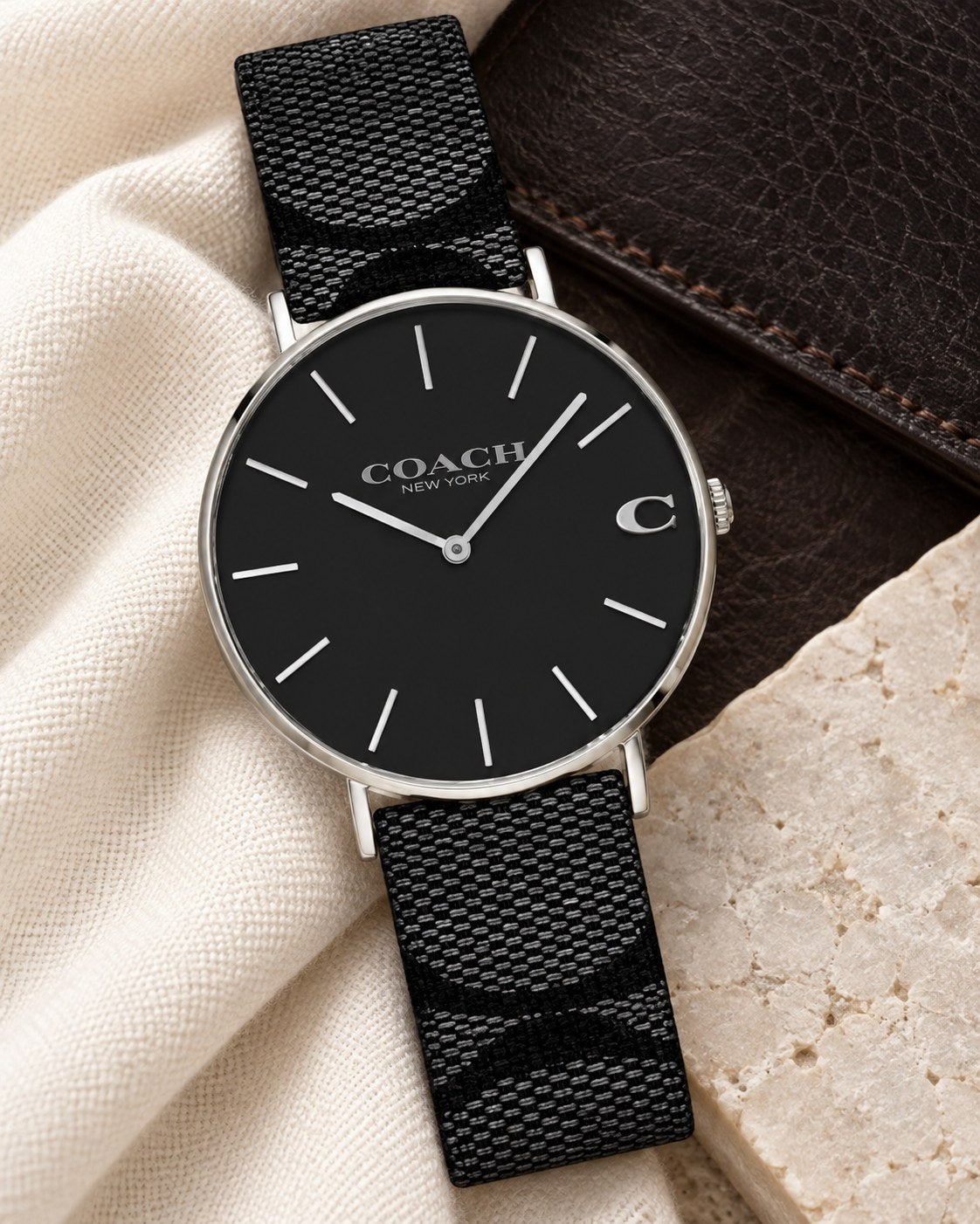 Coach watch 14602157 product view 4