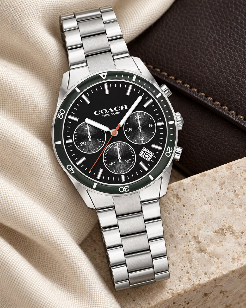 Coach watch 14602385 product view 4