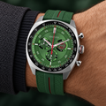 Gucci YA142319 green Interlocking G chronograph worn on wrist