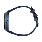 Gucci YA142331 case and fabric strap detail