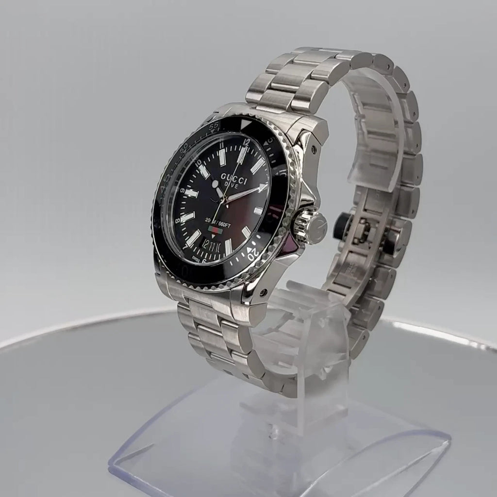 Gucci Dive 40mm Black Dial Men's Watch YA136302 – product view 2