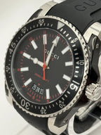 Gucci Dive 40mm Black Rubber Men's Watch YA136303 – product view 3