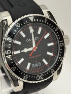 Gucci Dive 40mm Black Rubber Men's Watch YA136303 – product view 4