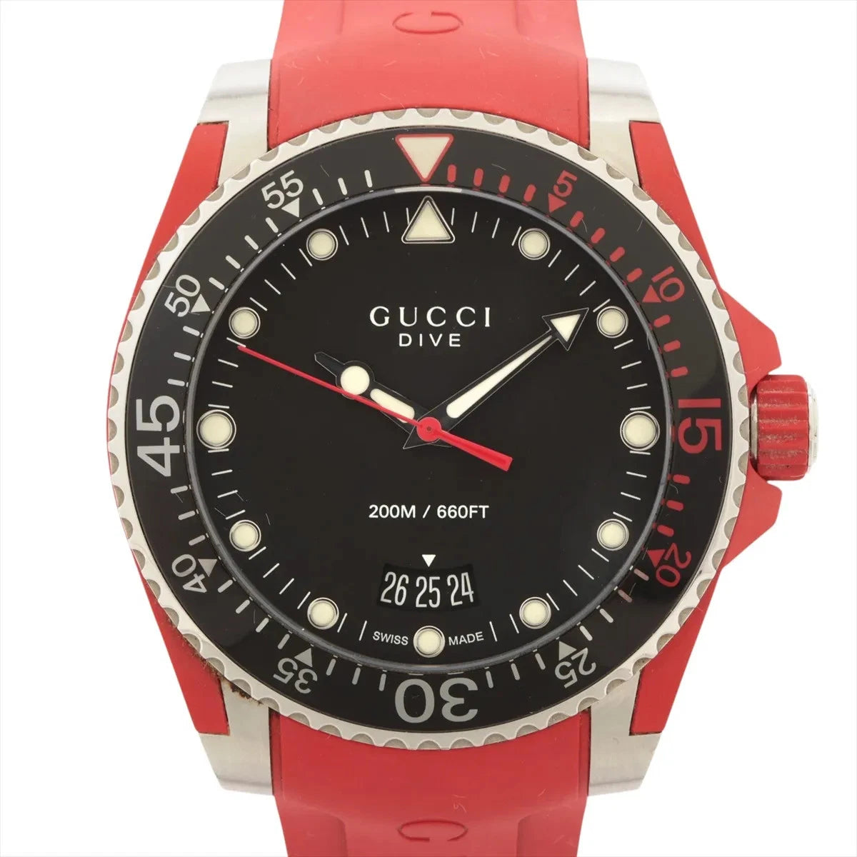 Gucci Dive 40mm Red Rubber Men's Watch YA136309 – product view 1
