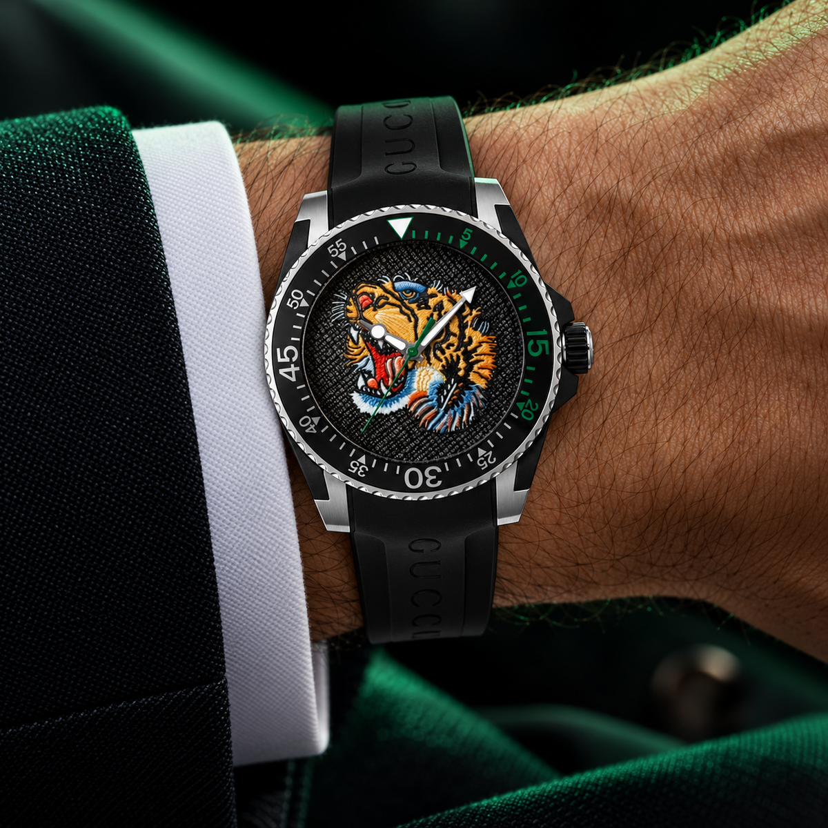 Gucci Dive Tiger 40mm Black Men's Watch YA136318 – wrist lifestyle view