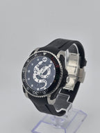 Gucci Dive Snake 40mm Black Men's Watch YA136323 – product view 2