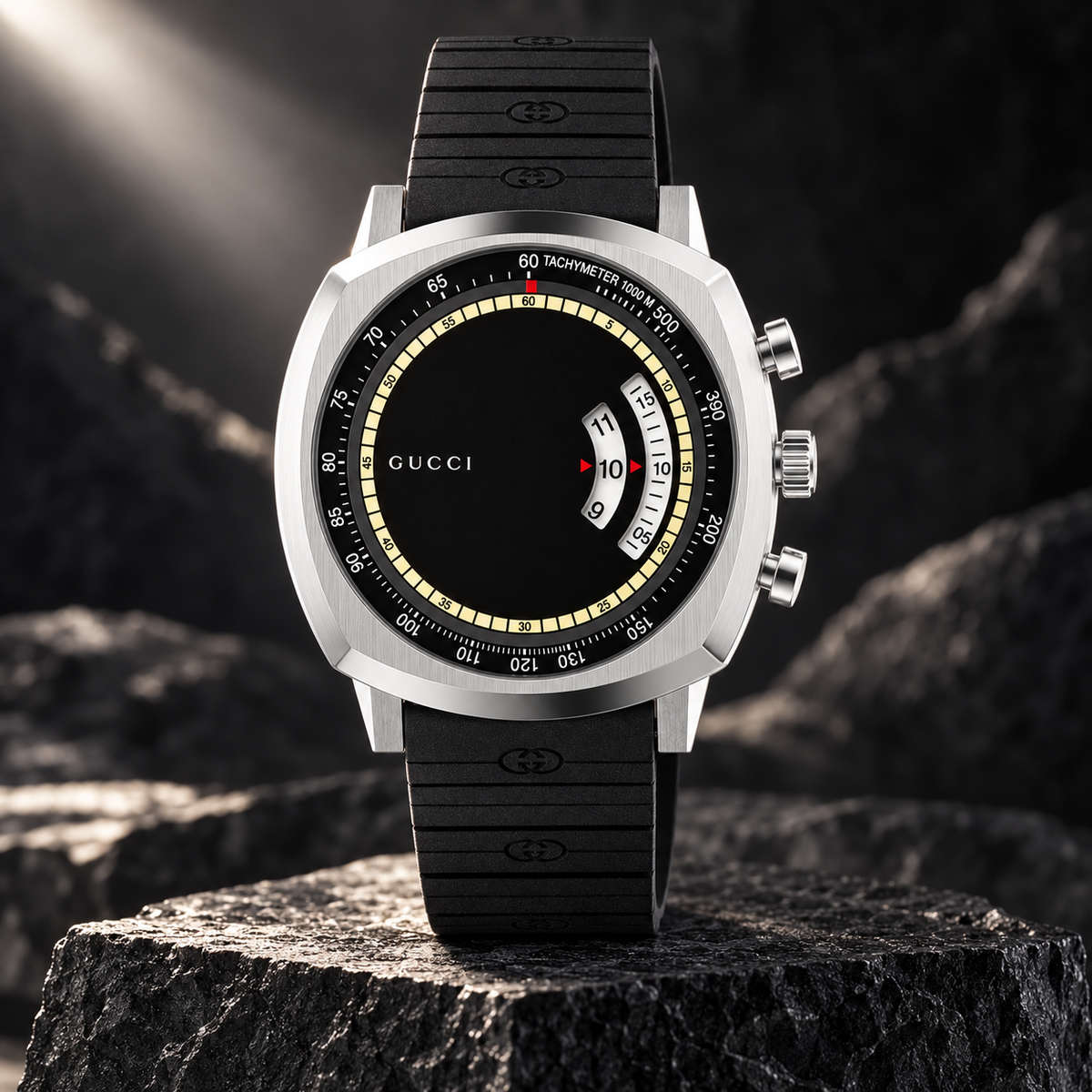 Gucci Grip YA157301 luxury lifestyle view