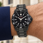 Movado Series 800 40mm Black Dial Men's Watch 2600143 — wrist alternate