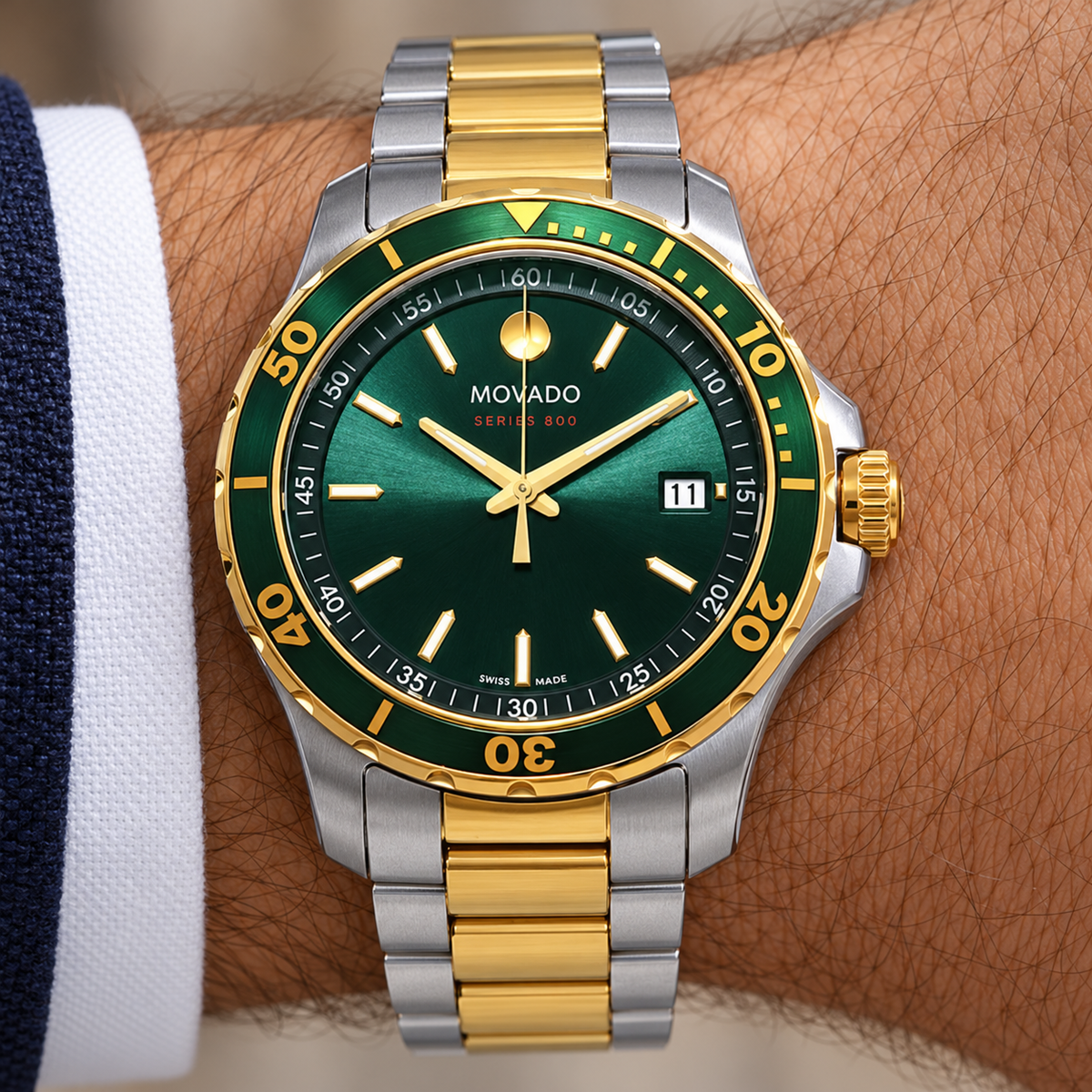 Movado Series 800 40mm Green Dial Men's Watch 2600147 — dial detail