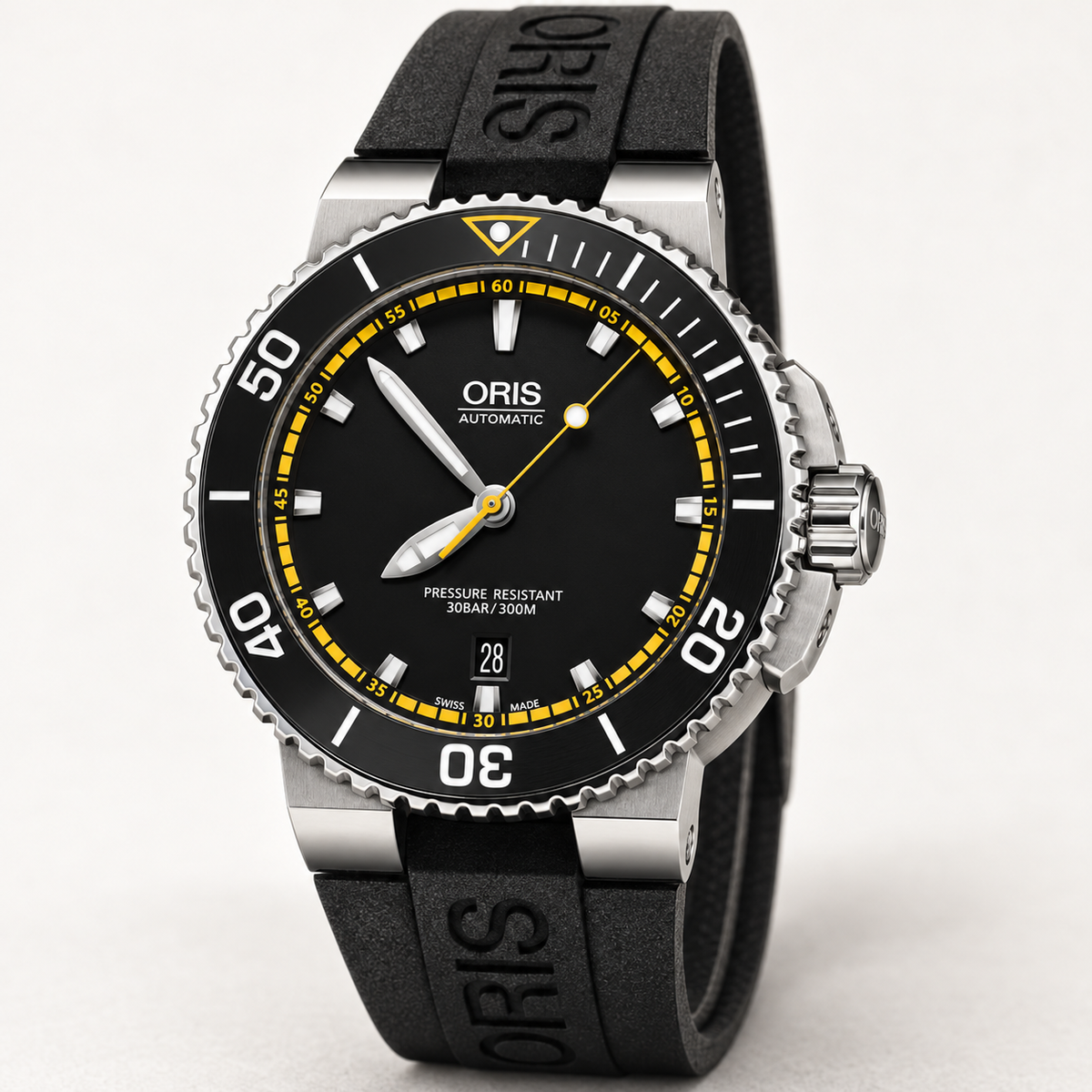 Oris Aquis Date 43mm Black Yellow Dial Black Rubber Automatic Men's Watch – studio