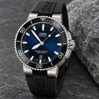 Oris Aquis Date 43mm Dark Blue Dial Black Rubber Automatic Men's Watch – stone still life