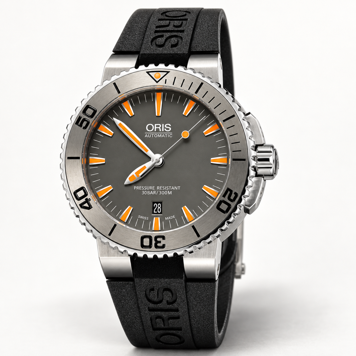 Oris Aquis Date 43mm Grey Orange Dial Tungsten Bezel Black Rubber Automatic Men's Watch – studio