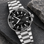 Oris Aquis Date 43.5mm Black Dial Steel Automatic Men's Watch – stone still life