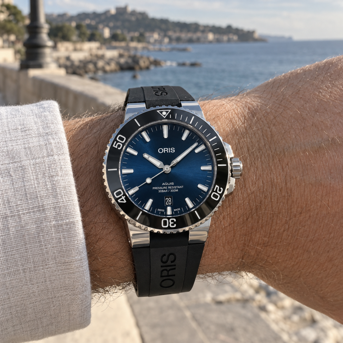 Oris Aquis Date 43.5mm Blue Dial Black Rubber Automatic Men's Watch – wrist lifestyle