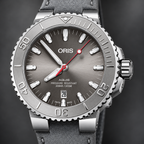 Oris Aquis Date Relief 43.5mm grey dial grey leather strap – dial macro