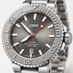 Oris Aquis Date Relief 43.5mm Grey Dial Steel Automatic Men's Watch – dial macro