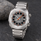 Oris Chronoris Date 39mm Grey Dial Steel Automatic Men's Watch – stone still life