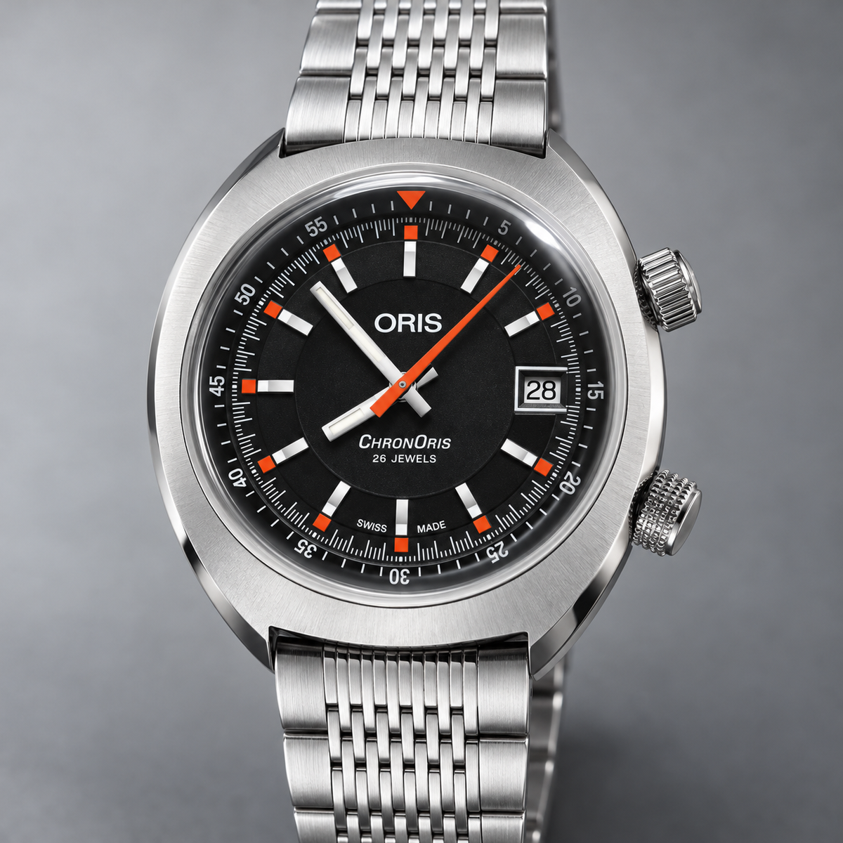 Oris Chronoris Date 39mm Black Dial Steel Automatic Men's Watch – dial macro