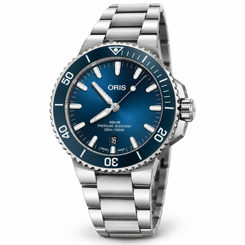 Oris Aquis Date 41.5mm blue dial steel bracelet – studio