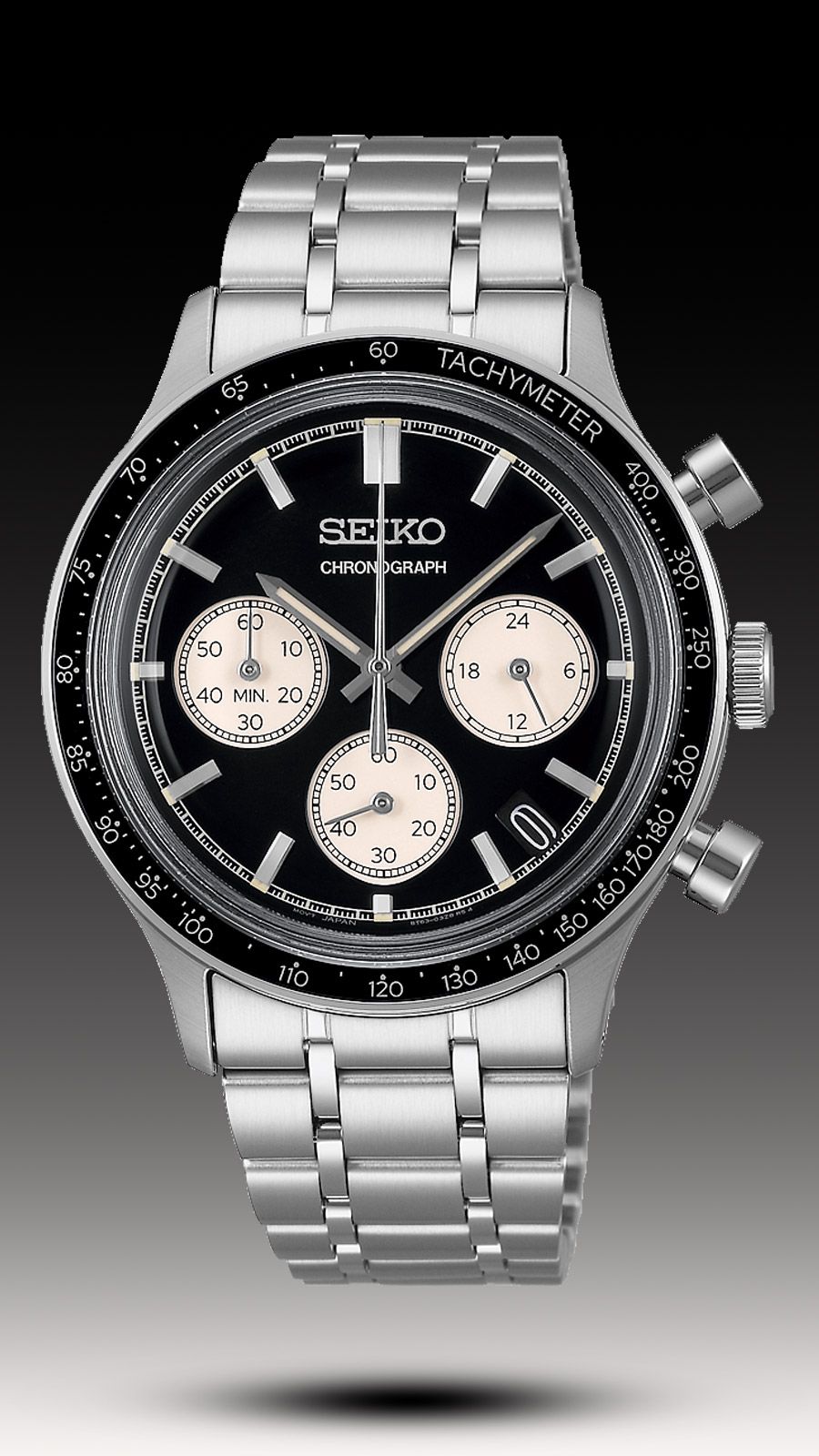 Seiko SSB479P1 angle view