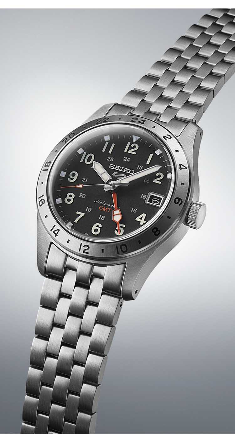 Seiko 5 Sports SSK023K1 lifestyle view