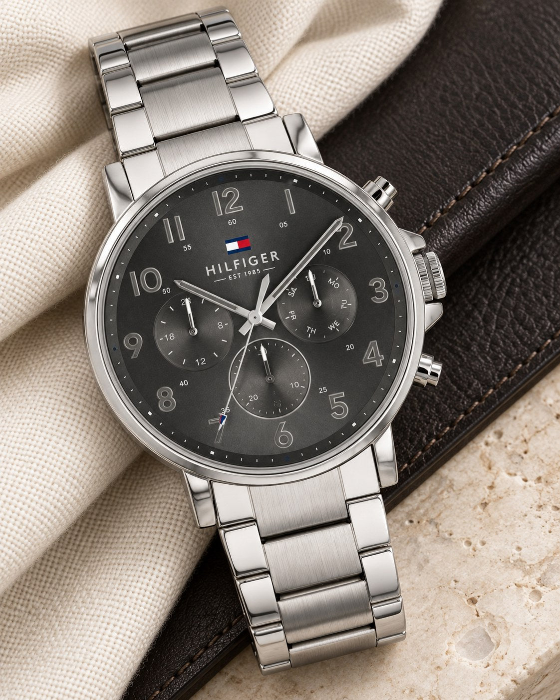 Tommy Hilfiger watch 1710382 product view 4