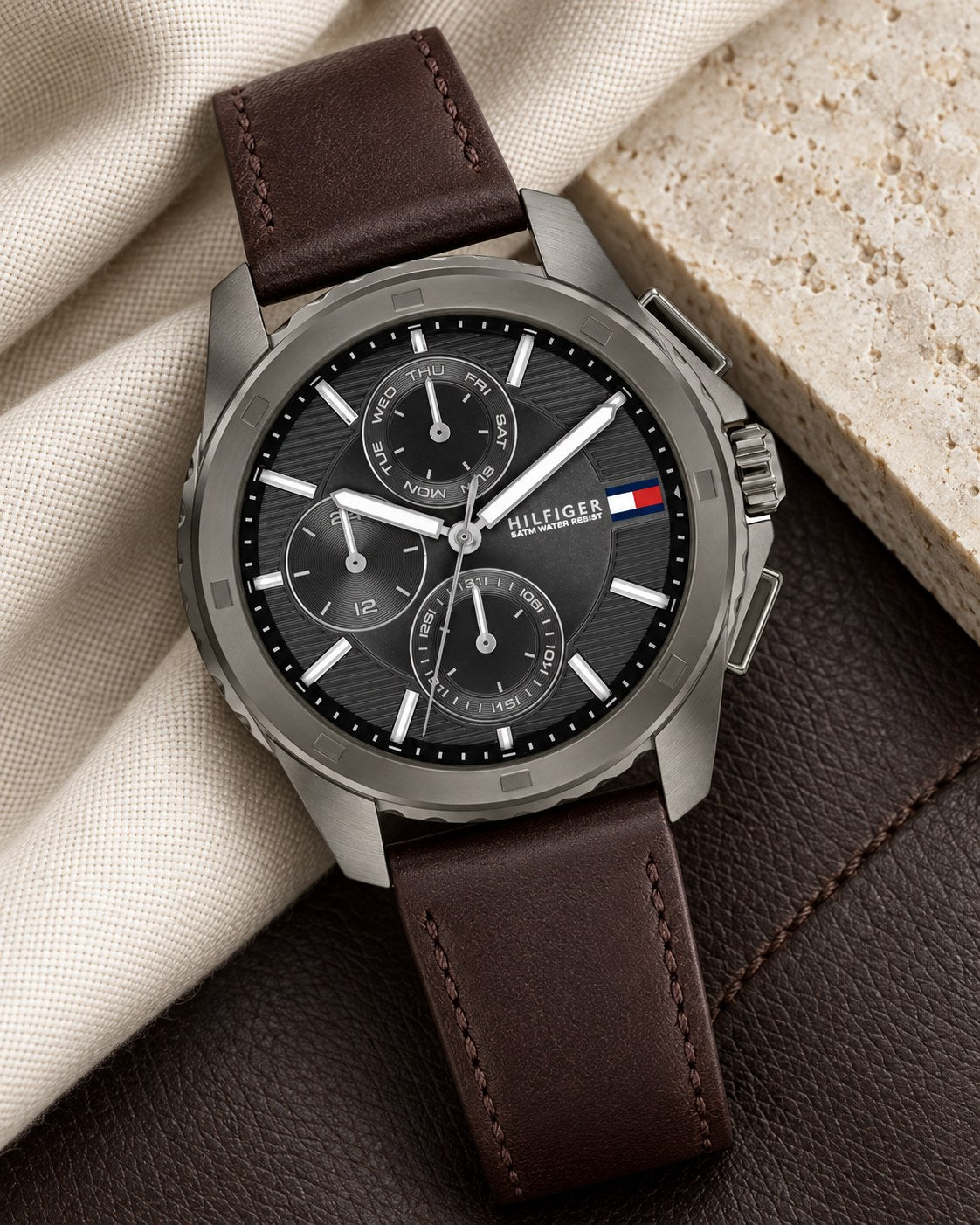 Tommy Hilfiger watch 1710623 product view 4