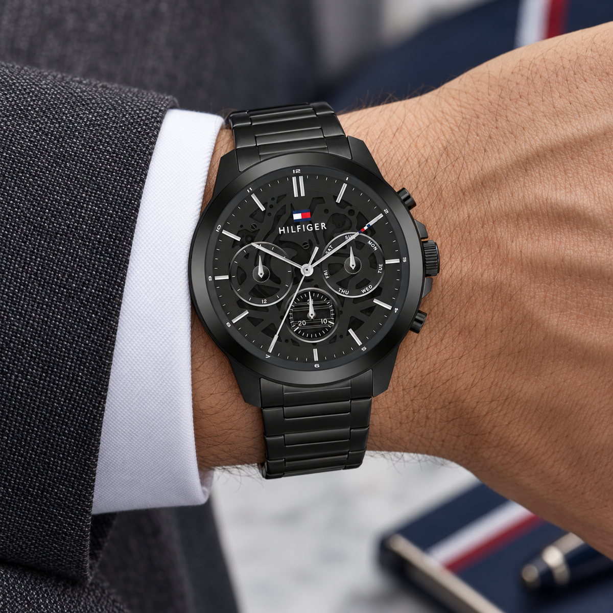 Tommy Hilfiger watch 1710685 – 01 wrist