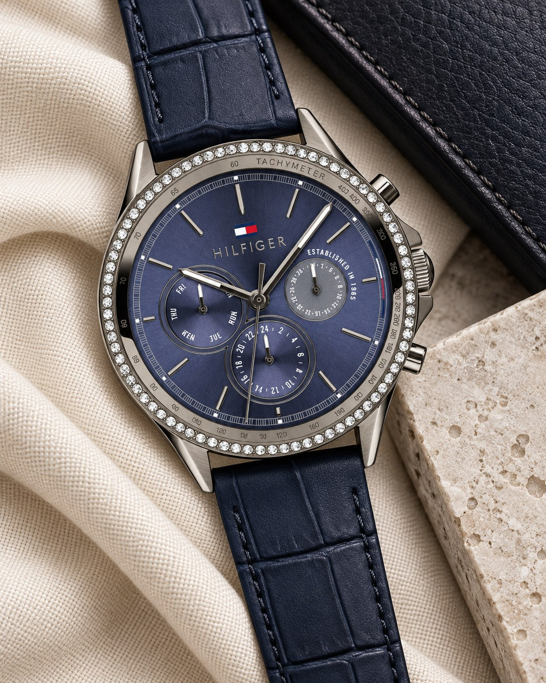 Tommy Hilfiger watch 1781979 product view 4