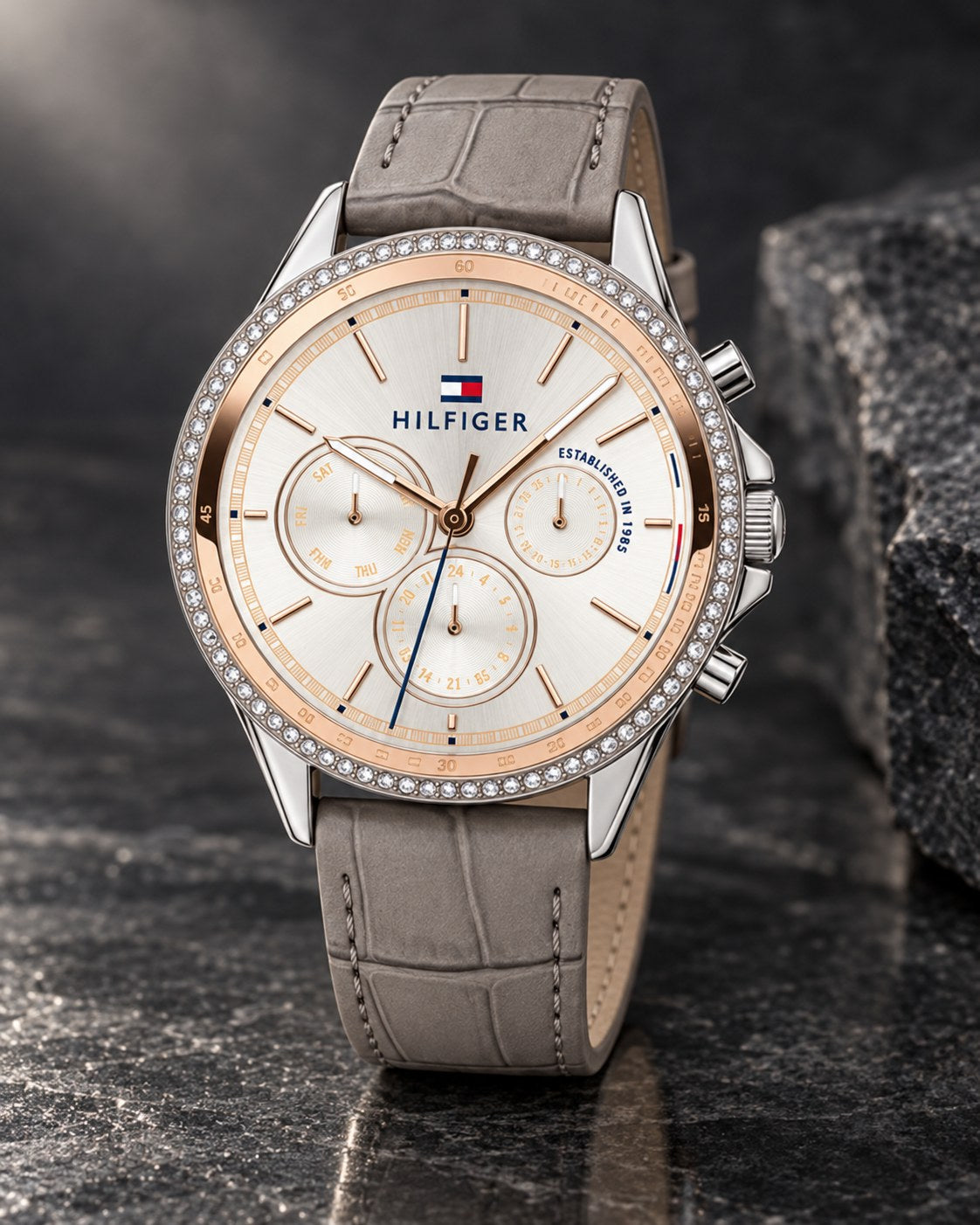 Tommy Hilfiger watch 1781980 product view 2