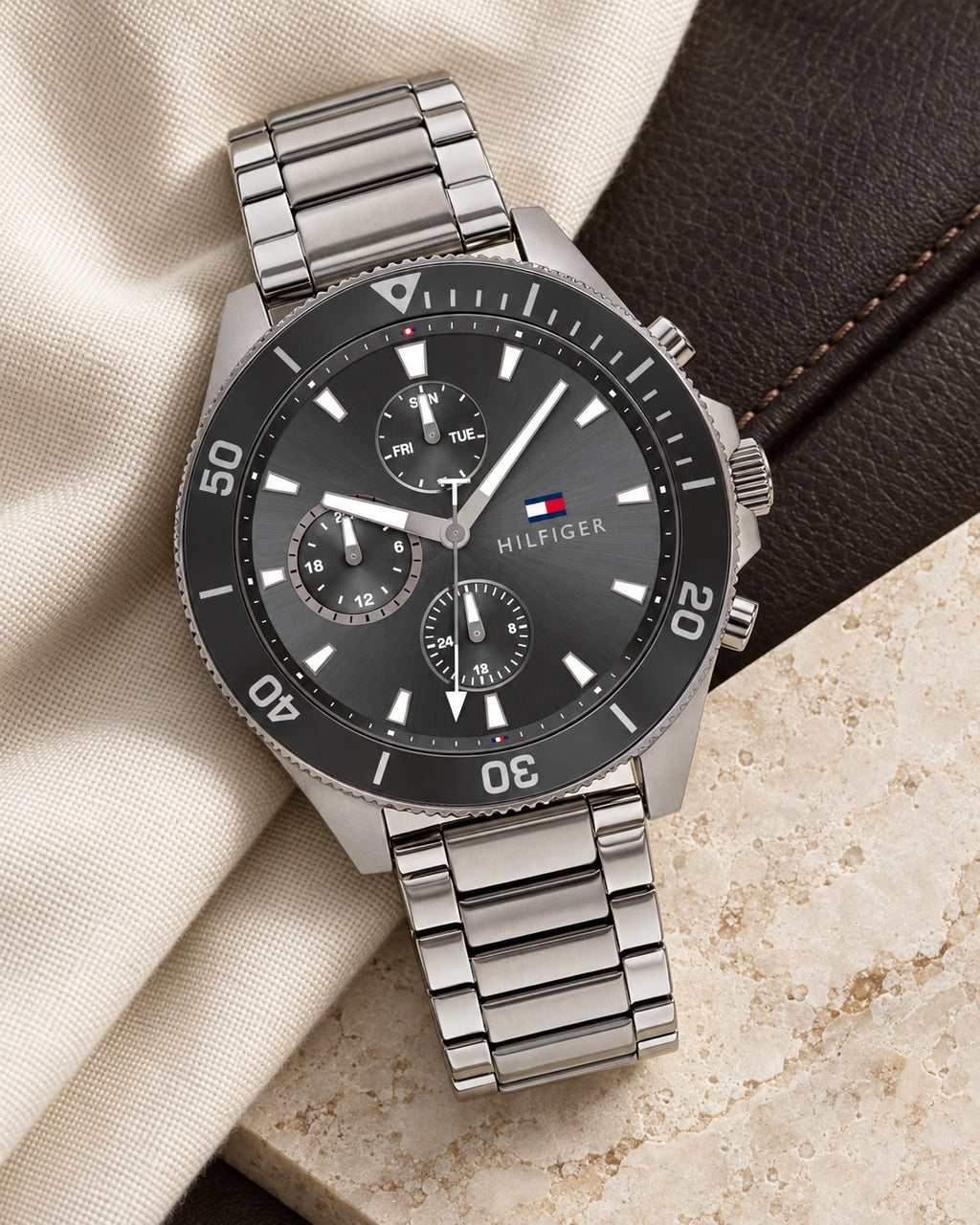 Tommy Hilfiger watch 1791918 product view 4