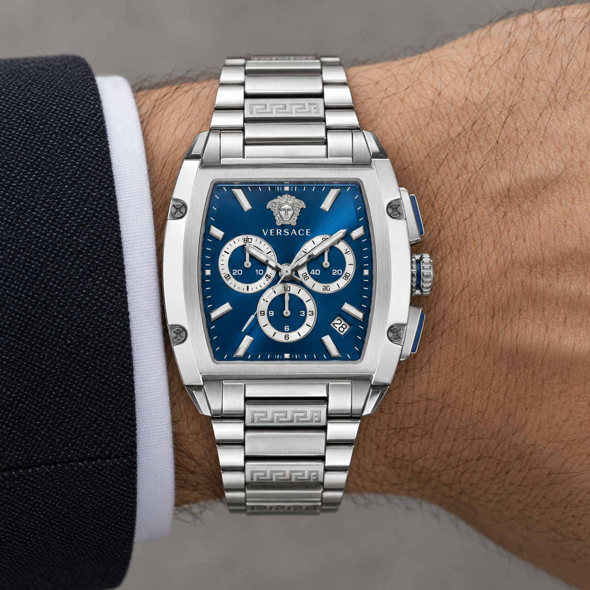 Versace Dominus Chronograph Men's Watch – Blue 42 x 49.5 mm – VE6H00423 on wrist – VE6H00423