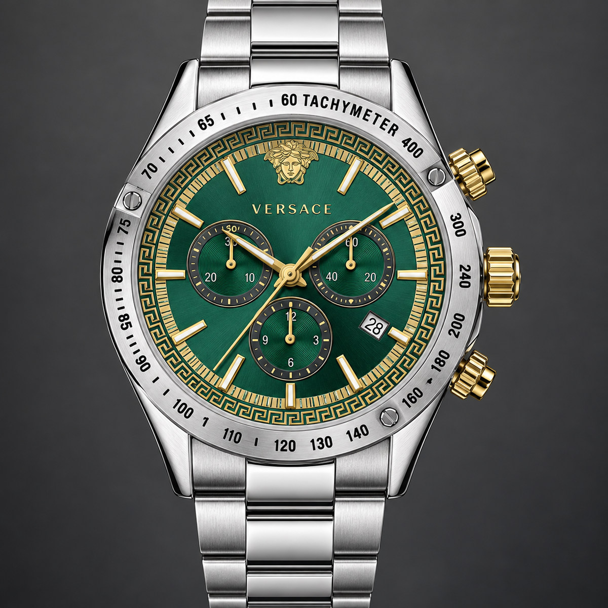 Versace Chrono Classic Men's Watch – Green 44 mm – VEV700721 dial and case detail – VEV700721