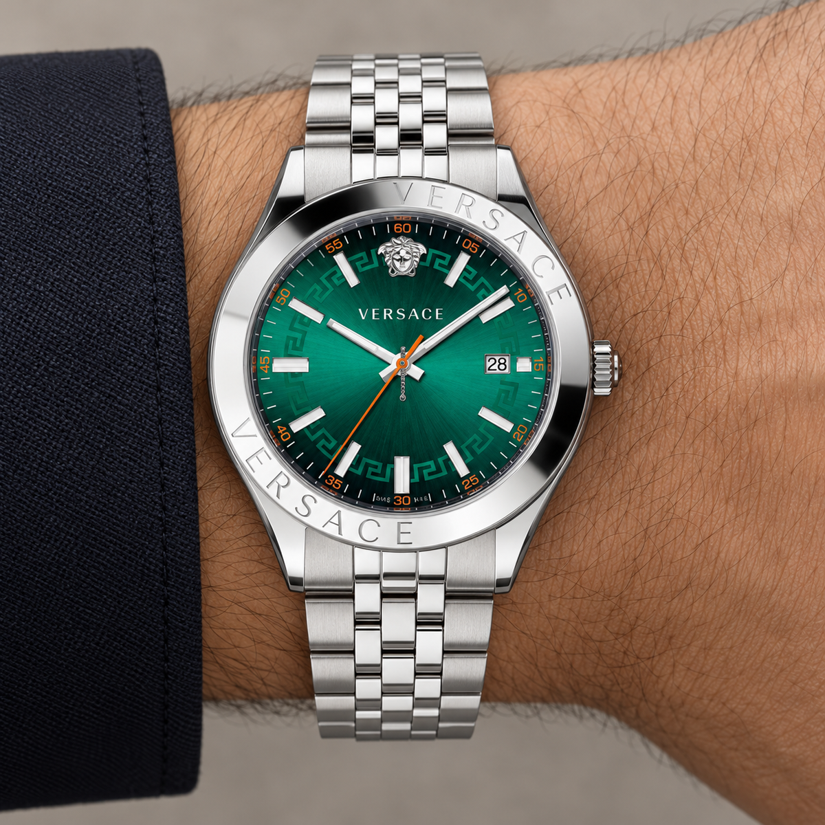 Versace Hellenyium Men's Watch – Green 42 mm – VEVK01021 on wrist – VEVK01021