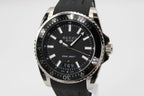 Gucci Dive XL YA136204 front view